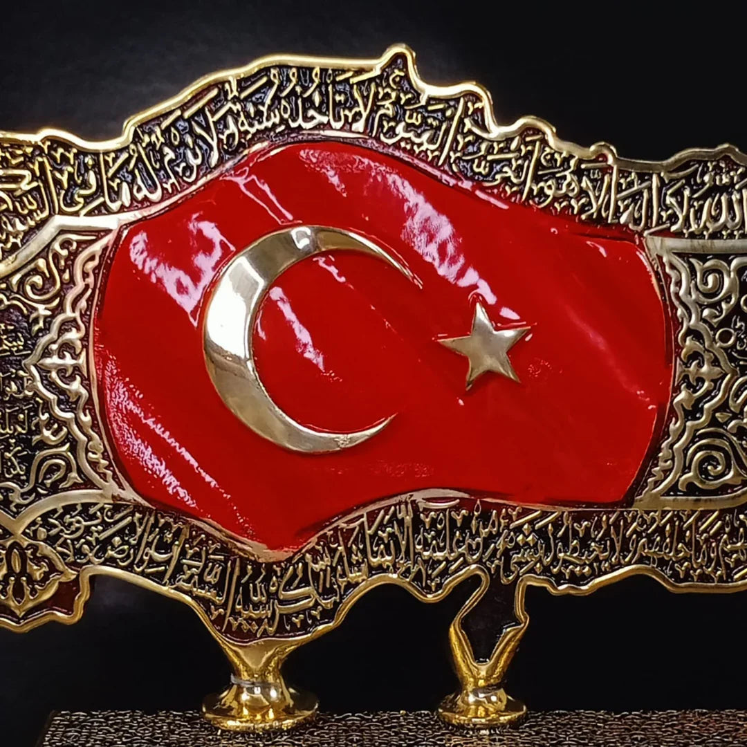 İsimli Kabartmalı Türkiye Haritası – Ayetel Kürsi, Felak & Nas Sureleri İşlemeli | 18 x 30 cm, taş, harita, 18 x 30 cm – taban detayı – Nakkaş Payidar