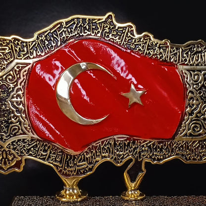 İsimli Kabartmalı Türkiye Haritası – Ayetel Kürsi, Felak & Nas Sureleri İşlemeli | 18 x 30 cm, taş, harita, 18 x 30 cm – taban detayı – Nakkaş Payidar