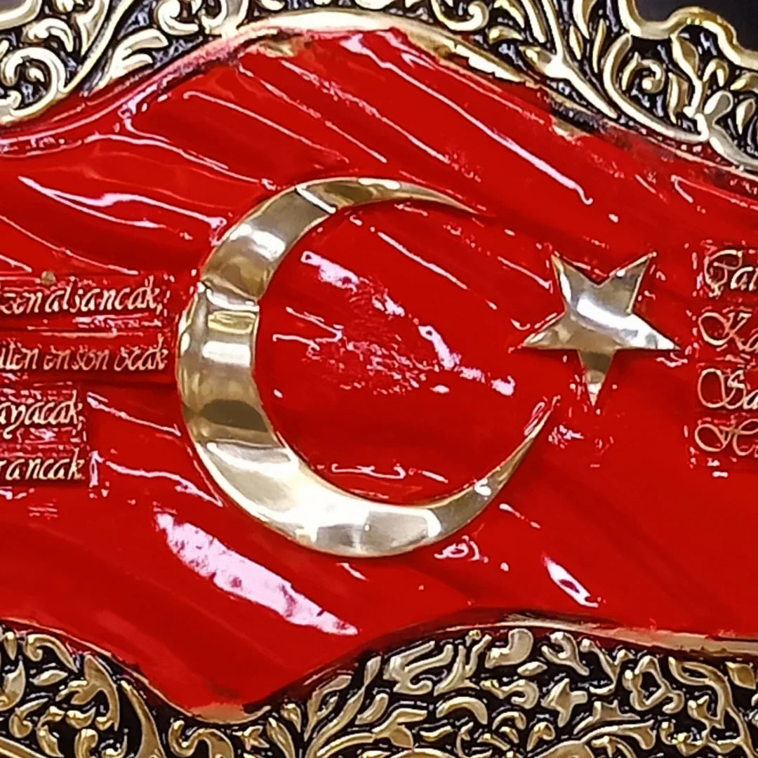 İsimli Kabartmalı Türkiye Haritası Üzerinde Türk Bayrağı ve İstiklal Marşı Detaylı | 18 x 30 cm, taş, harita, 18 x 30 cm – farklı renk/versiyon – Nakkaş Payidar