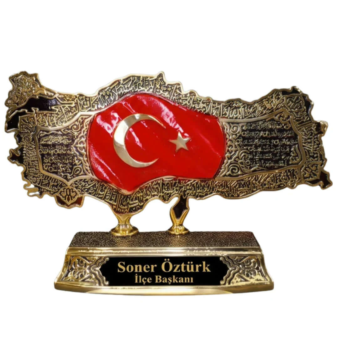 İsimli Kabartmalı Türkiye Haritası – Ayetel Kürsi, Felak & Nas Sureleri İşlemeli | 18 x 30 cm, taş, harita, 18 x 30 cm – ön görünüm – Nakkaş Payidar